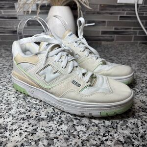New Balance 550 | Unisex Turtledove Green Aura Sneakers